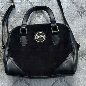Juicy Couture Black Y2K Velvet Bowling Bag Purse with Gold Emblem RN 108833